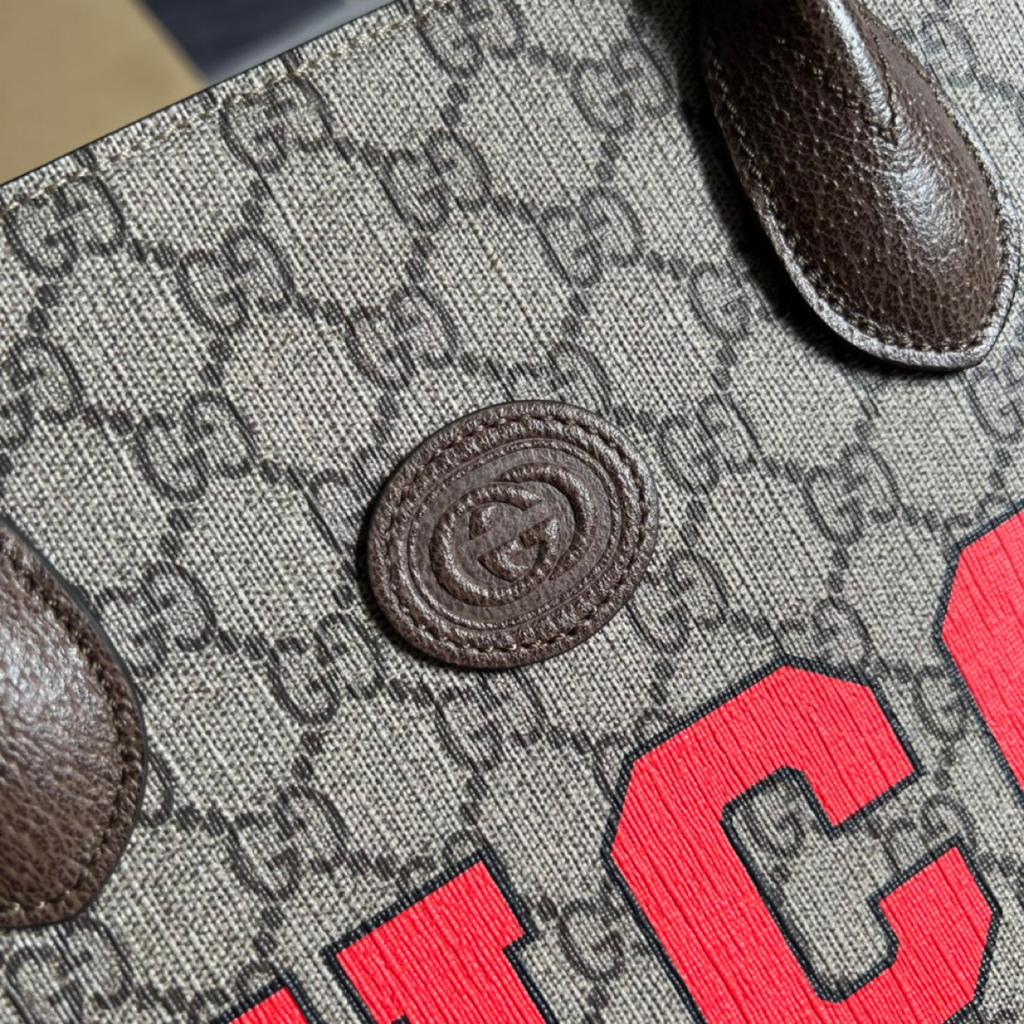 gg Tiger gg Medium Tote Bag Beige And Ebony gg Supreme Canvas Brown For Women 14.8in/37.6cm gg 687827 US7EC 9396