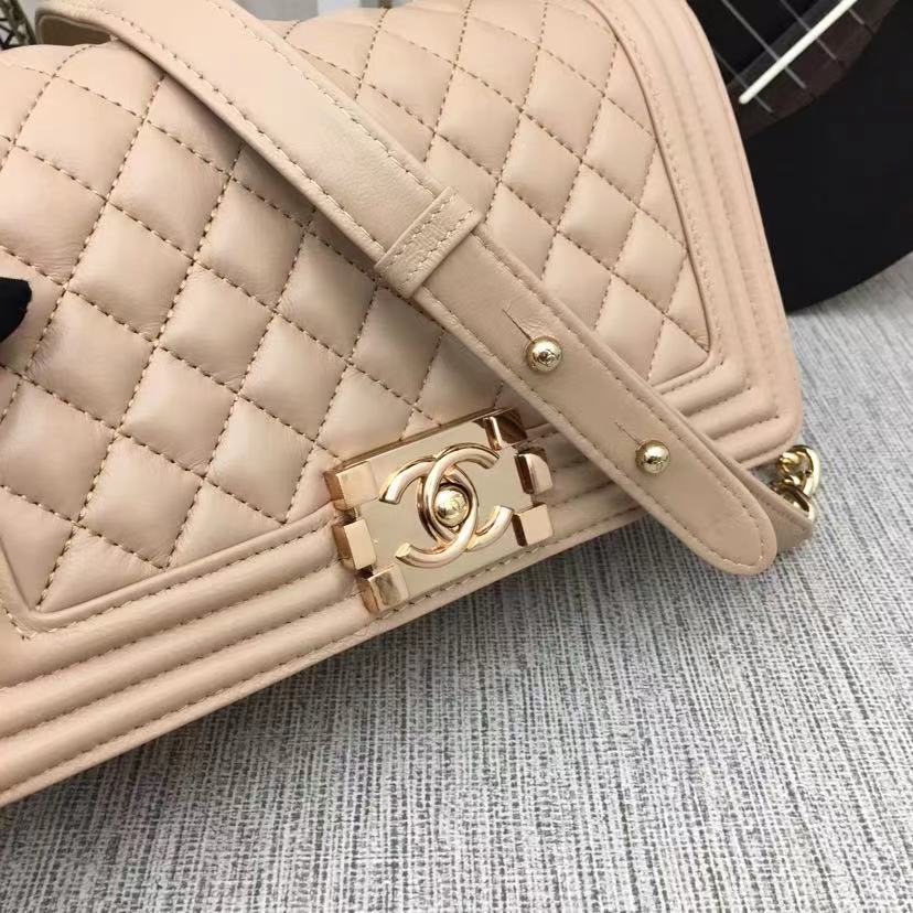 ChanelMedium Classic Handbag Yellowish Brown For Women, Women’s HandBag, Shoulder And Crossbody Bags 9.8in/25cm A67086