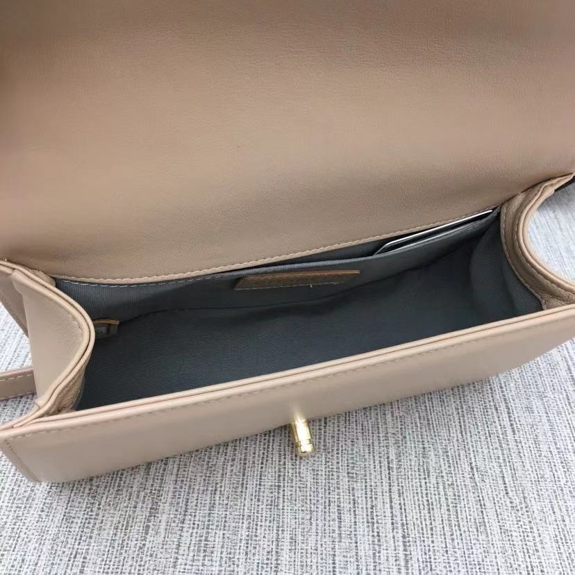 ChanelMedium Classic Handbag Yellowish Brown For Women, Women’s HandBag, Shoulder And Crossbody Bags 9.8in/25cm A67086