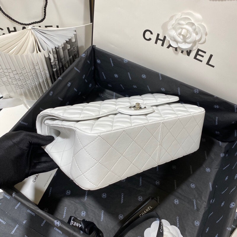 ChanelLarge Classic Handbag Silver Hardware White For Women, Women’s Handbags, Shoulder Bags 11.8in/30cm