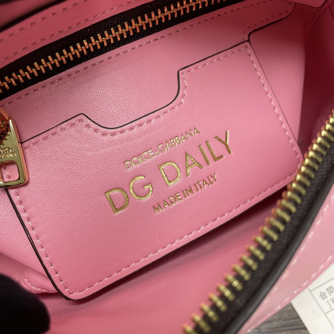 DG Crossbody 3.5 Bag Pink For Women 7.5in/19cm DG BB7095AW57680469