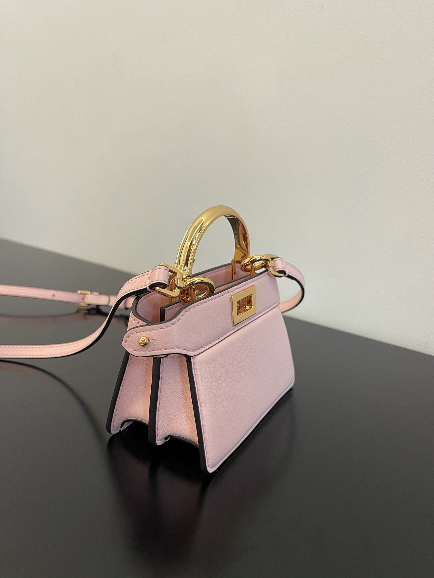 FI Peekaboo ISeeU Petite Light Pink Micro Bag For Woman 11cm/4.5in