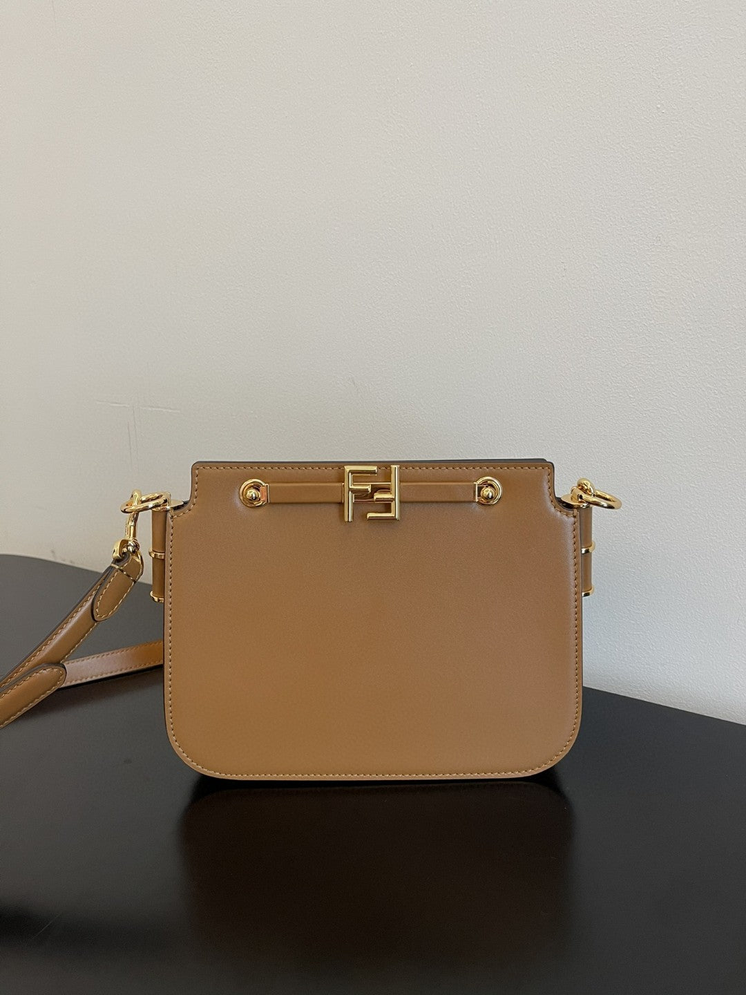 FI Touch Brown Bag For Woman 19cm/7.5in
