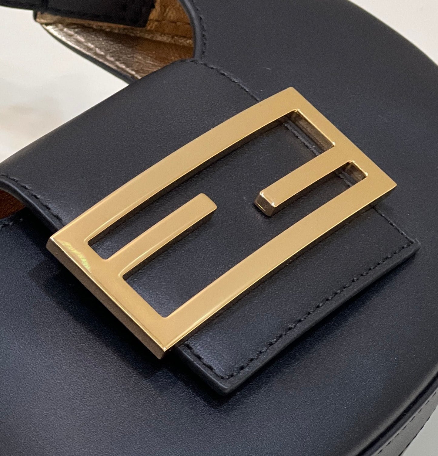 FI Cookie Black For Women, Women’s Handbags, Shoulder Bags 7.4in/19cm FF 8BS065AAIWF0KUR