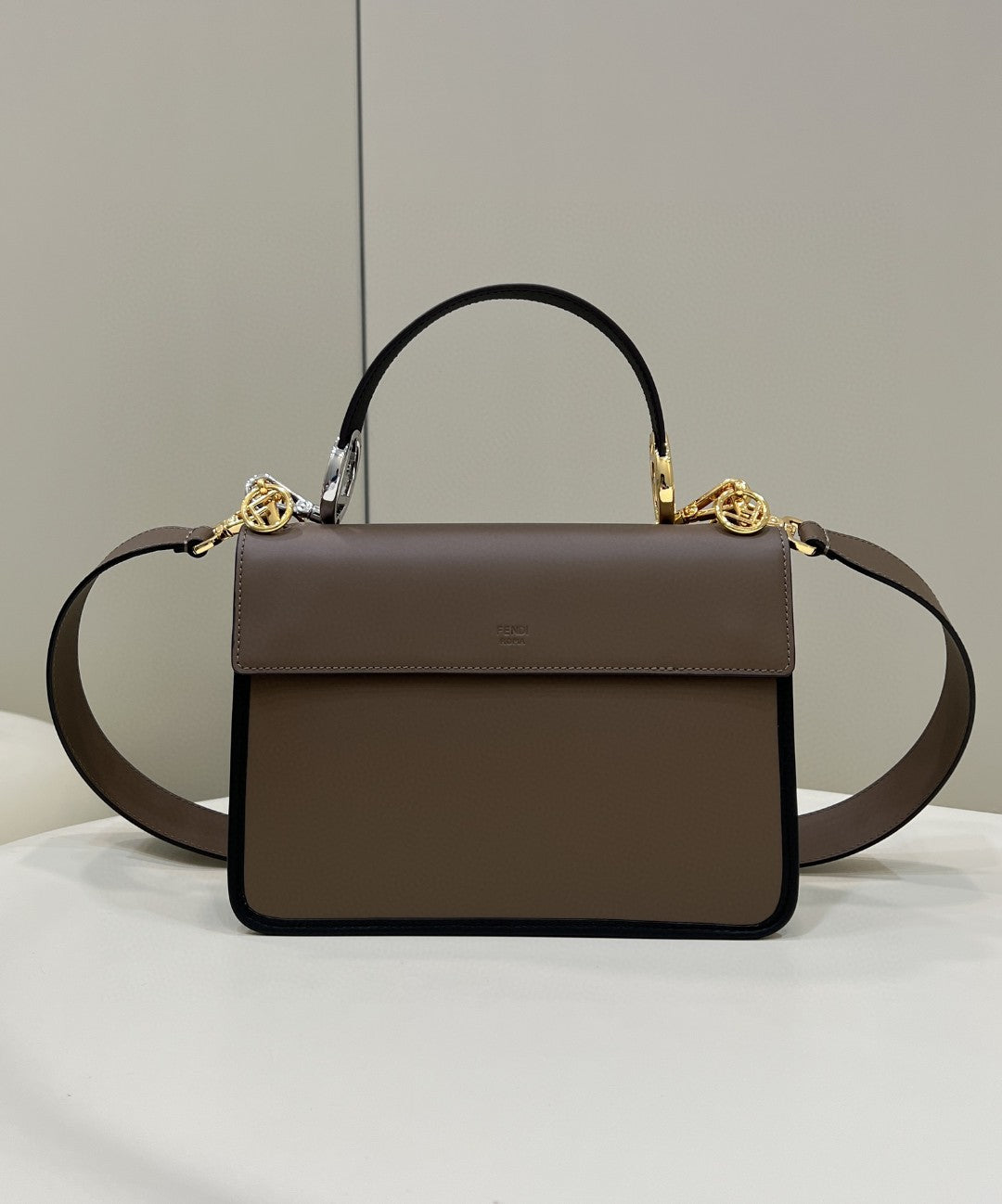 FI Kan I F Medium Brown Bag For Woman 18cm/7in 8BT284A651F13VK