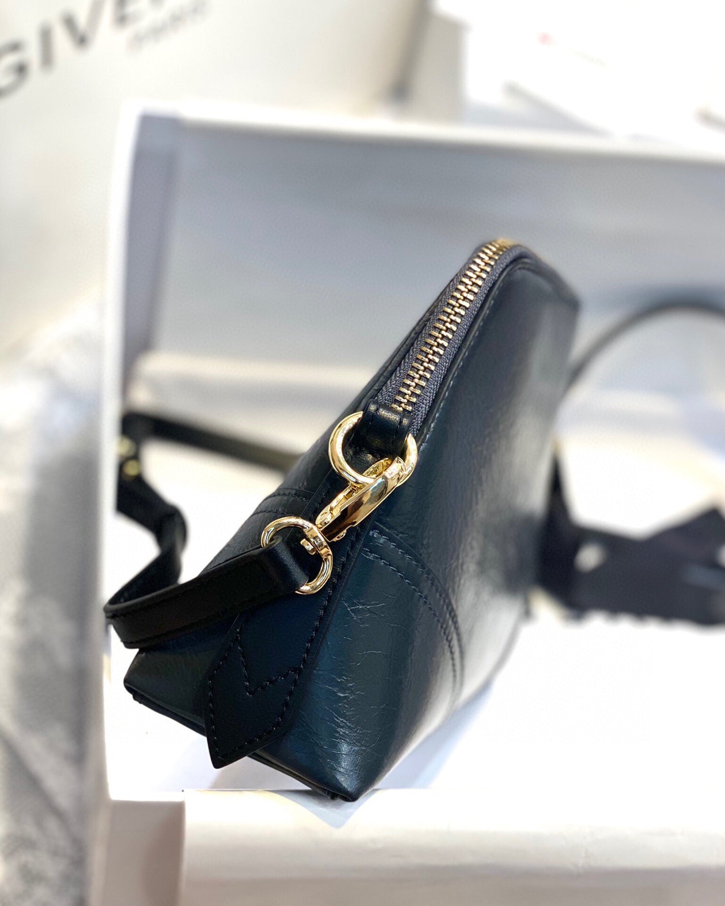 gv AAA Quality Messenger Bag Blue For Women, Handbags, Shoulder And Crossbody Bags 9.8in/25cm GVC