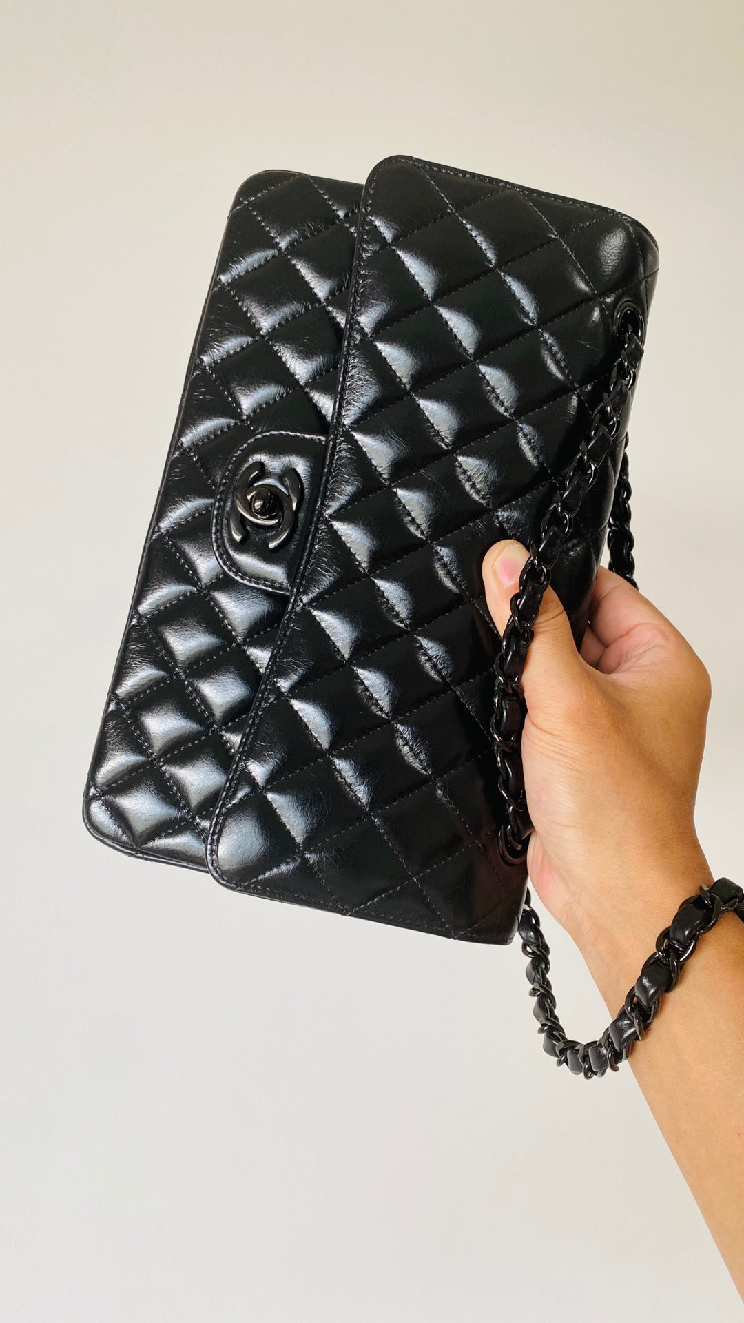 ChanelSmall Classic Handbag Black For Women, Women’s Bags 9.1in/23cm