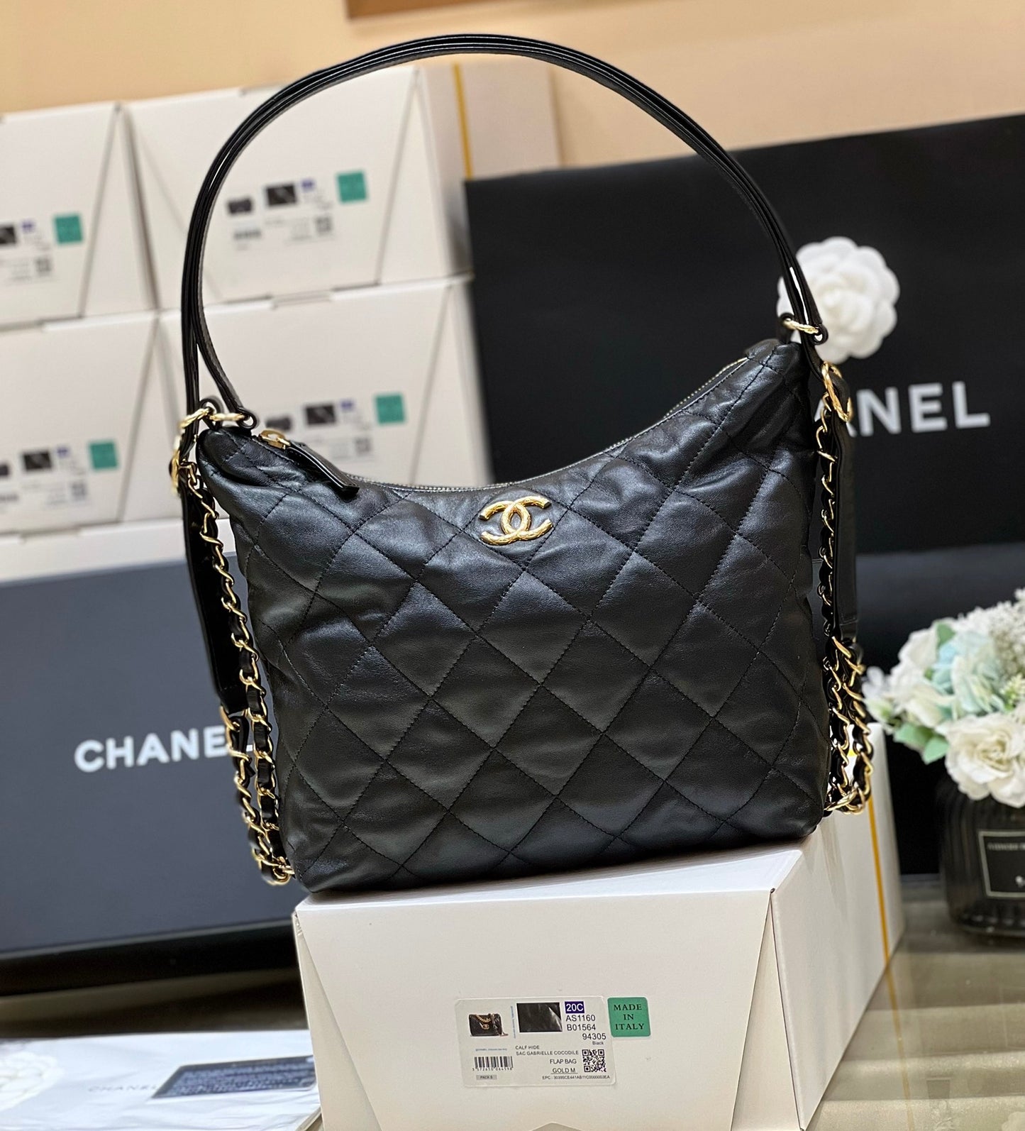 ChanelMaxium Old Hobo Bag Black For Women, Women’s Bags 14.4in/37cm AS3488 B08857 94305
