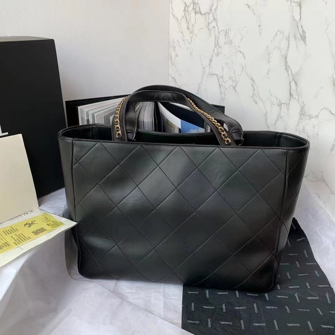 ChanelShopping Bag Black For Women, Women’s Bags 14.4in/37cm AS3508 B08867 94305