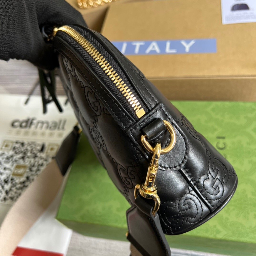 gg Matelasse Shoulder Bag Black For Women, Women’s Bags 9in/23cm gg