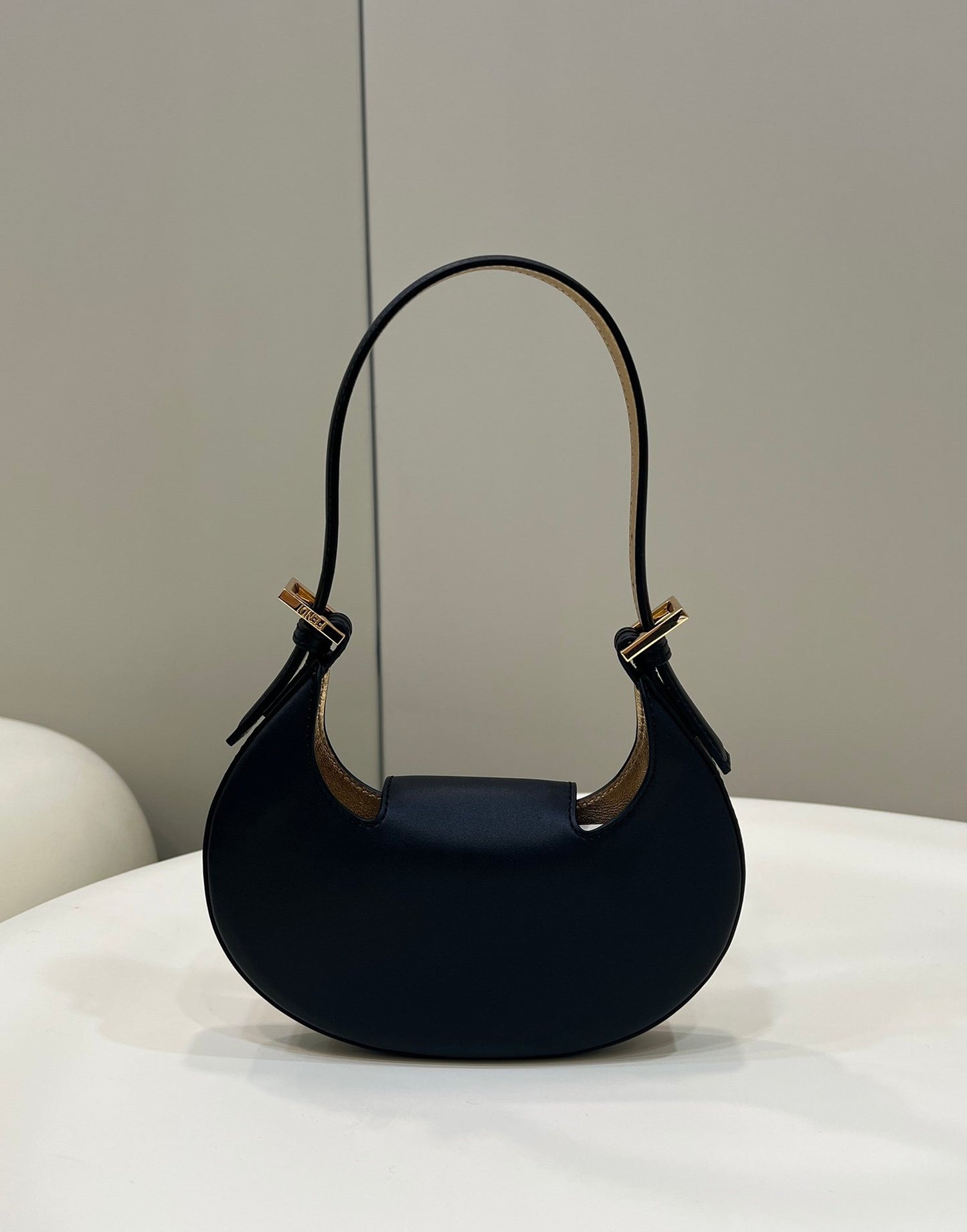 FI Cookie Black For Women, Women’s Handbags, Shoulder Bags 7.4in/19cm FF 8BS065AAIWF0KUR