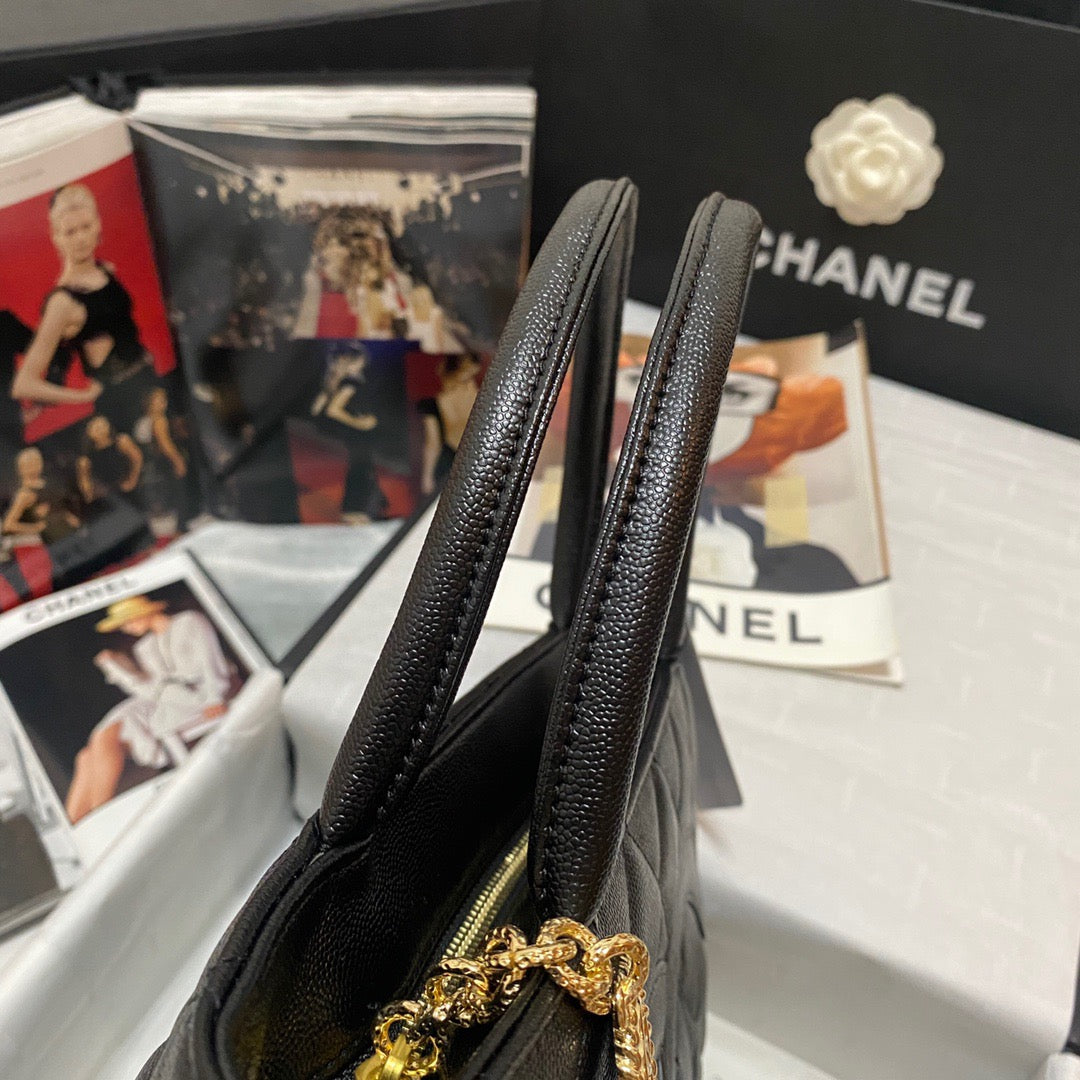 ChanelMedallion Tote Gold Hardware Caviar Black For Women, Women’s Handbags, Shoulder Bags 15.6in/32cm