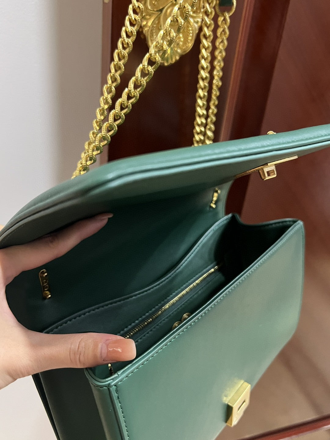DG Large Devotion Bag In Quilted Nappa Green For Women 10in/26cm DG