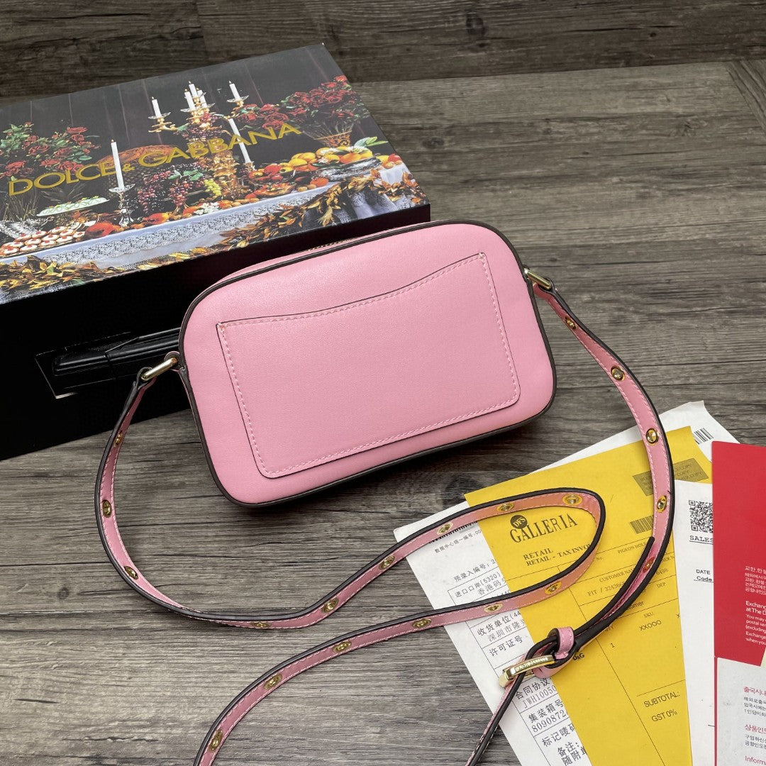 DG Crossbody 3.5 Bag Pink For Women 7.5in/19cm DG BB7095AW57680469