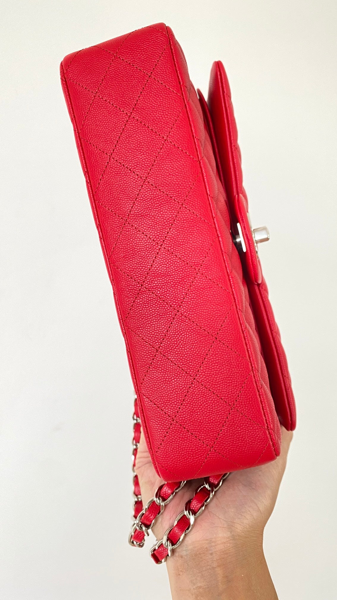 ChanelSmall Classic Handbag Red For Women, Women’s Bags 9.1in/23cm