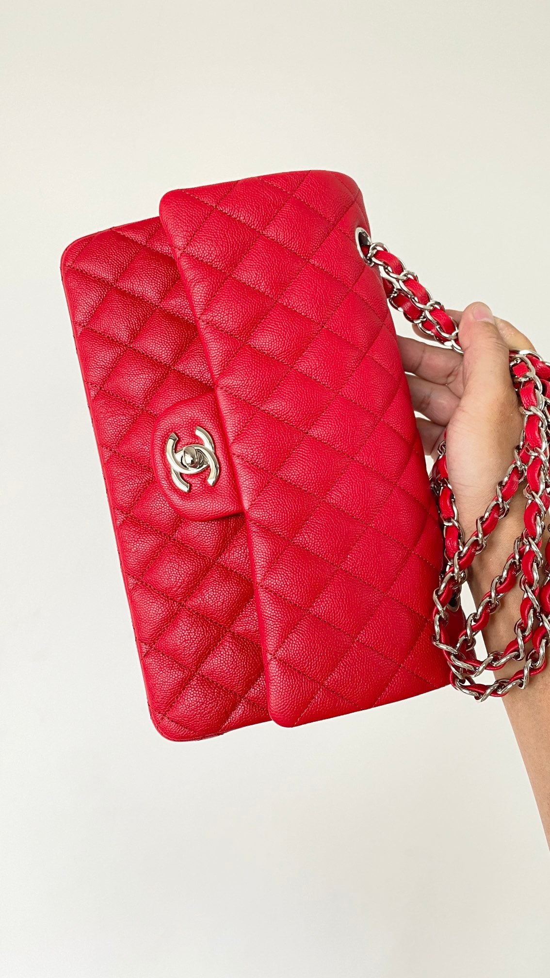ChanelSmall Classic Handbag Red For Women, Women’s Bags 9.1in/23cm