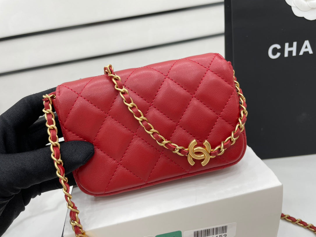 CHL Classic Distressed Red For Women, Women’s Bags 4.7in/12cm