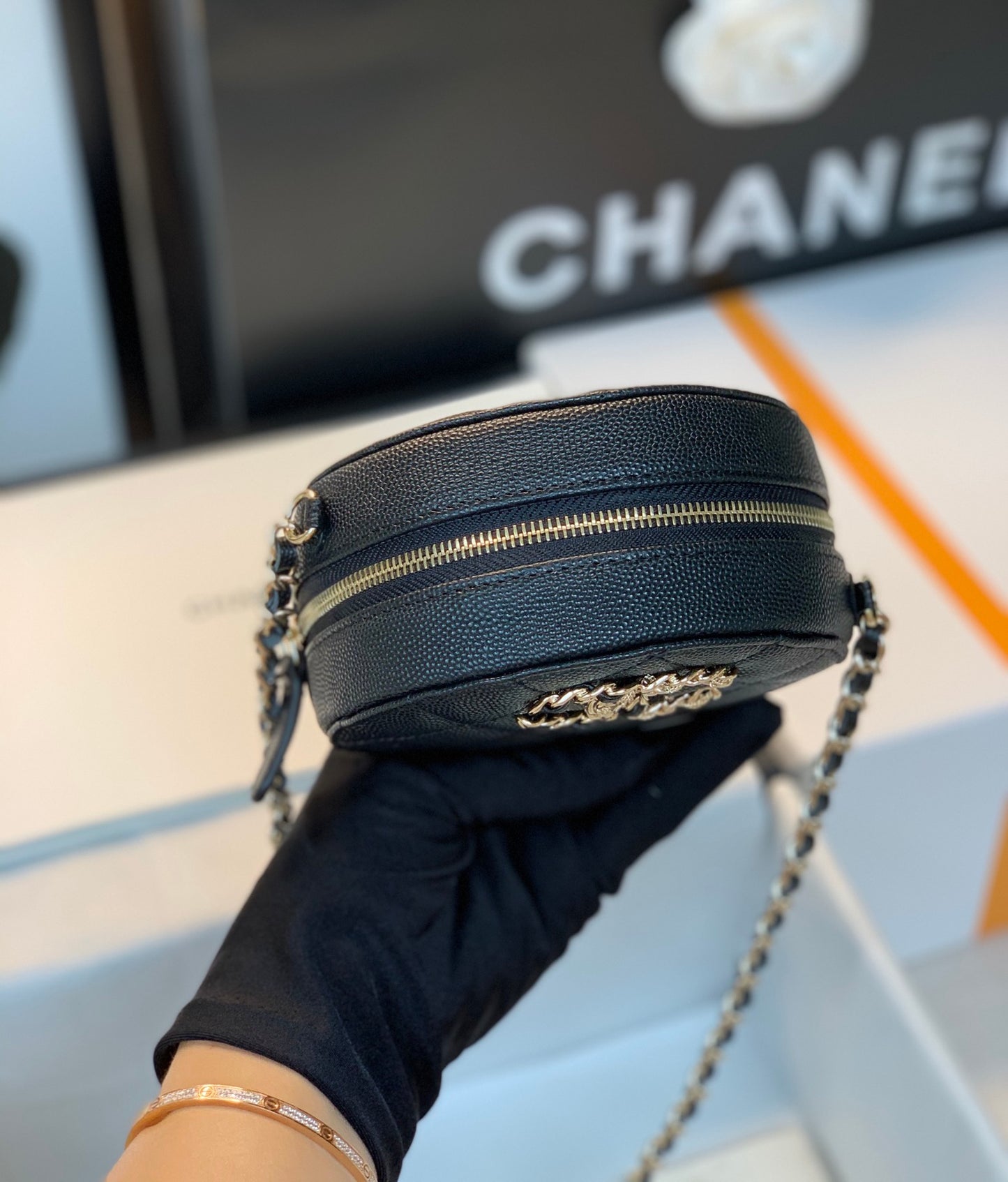 ChanelRound Bag Crossbody Black For Women 4.7in/12cm