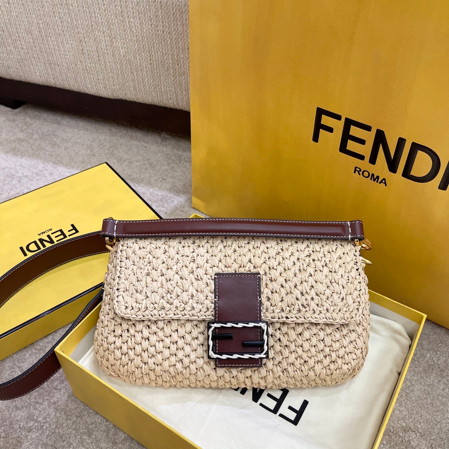 FI Baguette Woven Straw Red For Women, Women’s Handbags, Shoulder And Crossbody Bags 10.2in/26cm FF