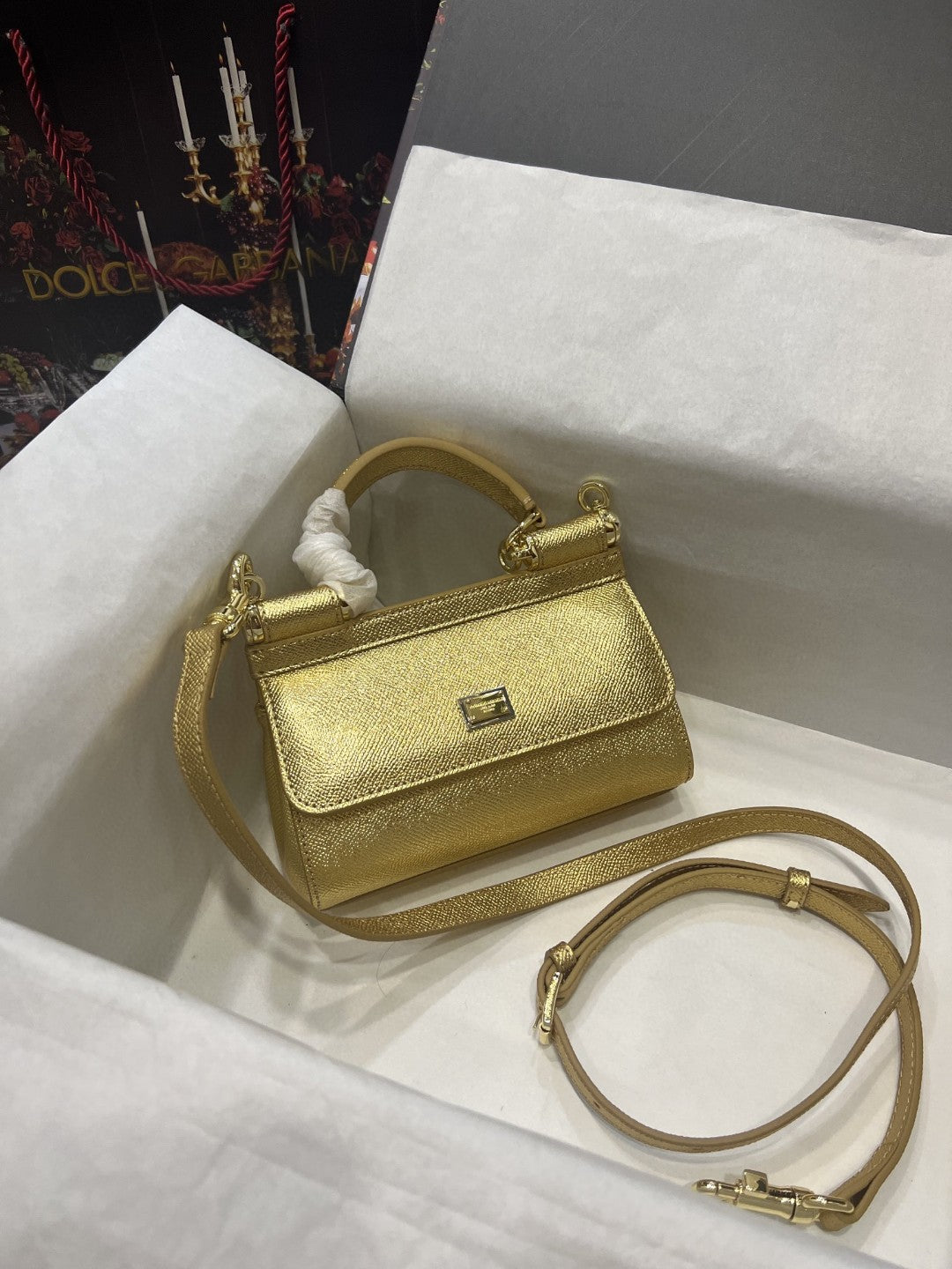 DG Small Sicily Bag In Dauphine Gold For Women 7.5in/19cm DG