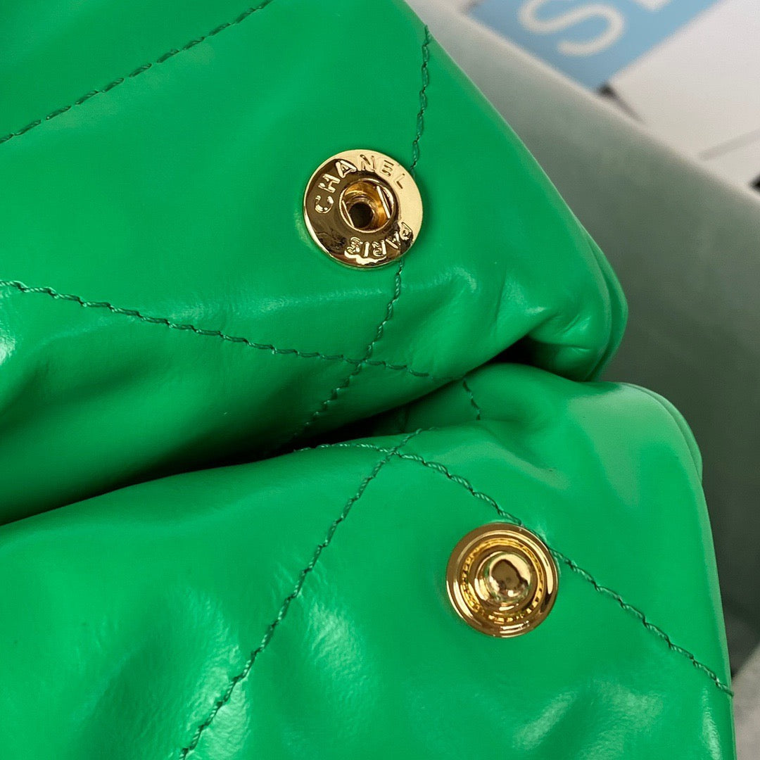 CHL 22 Handbag Gold Hardware Shiny Green For Women, Women’s Handbags, Shoulder Bags 16.5in/38cm AS3261