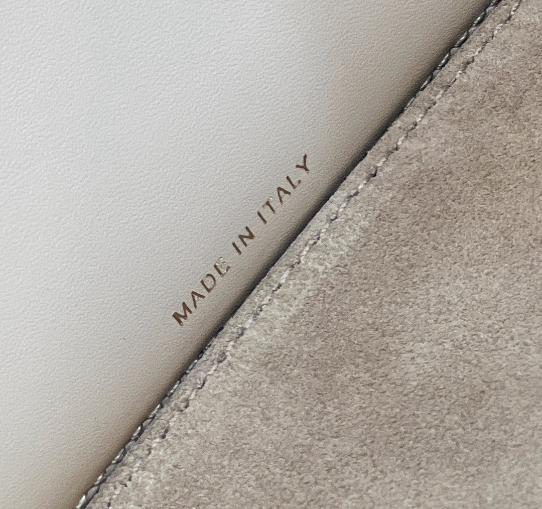 FI Way Medium White Bag For Woman 29.5cm/11.5in