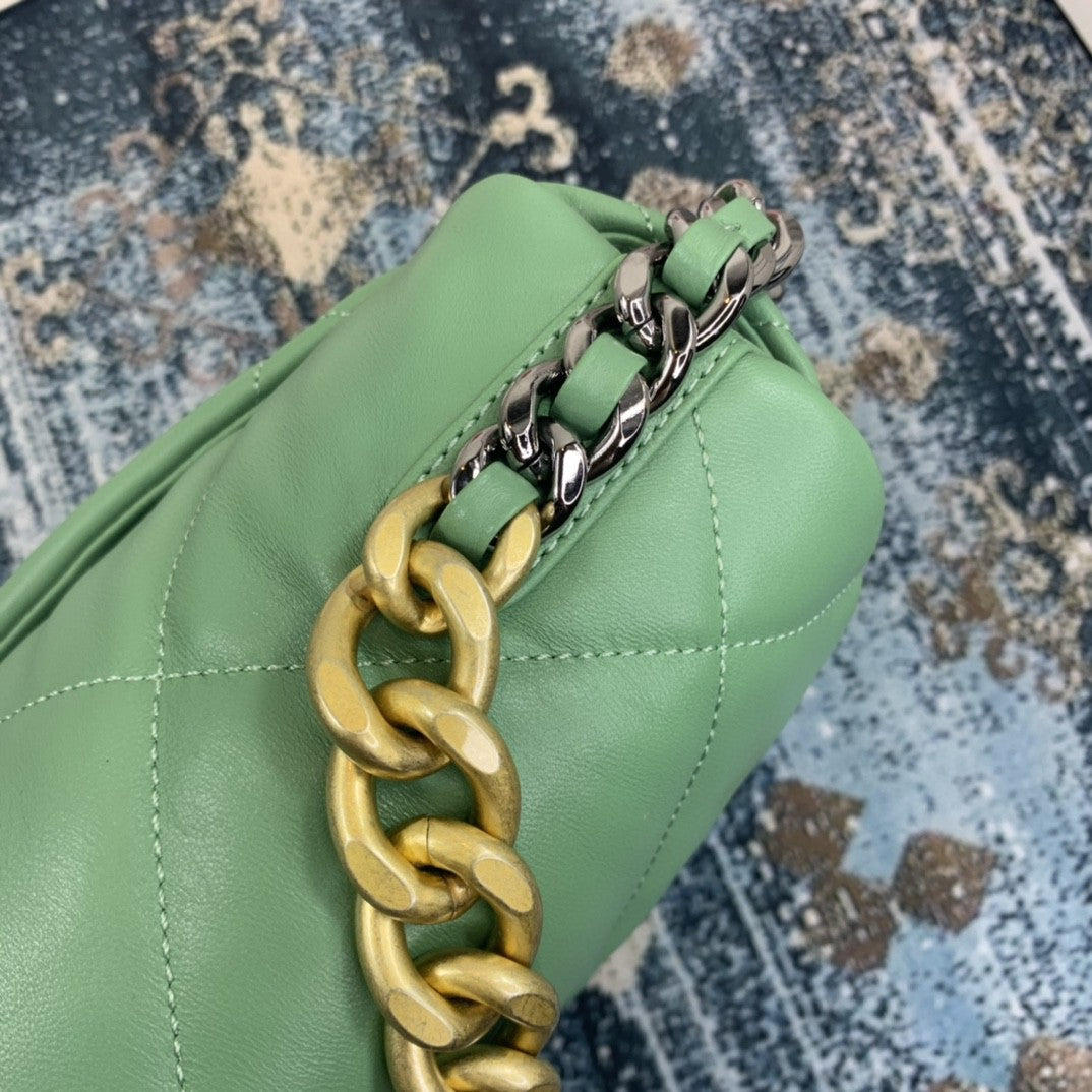 CHL 19 Flap Bag Gold Hardware Green For Women, Women’s Handbags, Shoulder Bags 10.2in/26cm AS1160
