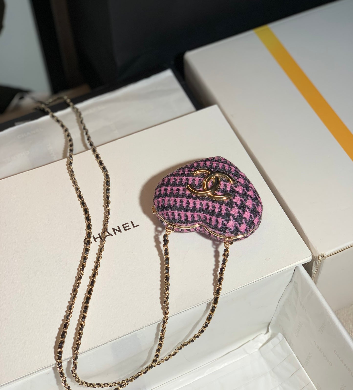 ChanelLong Necklace Bag Black And PiNike For Women, Women’s Bags 3in/7.6cm AB9485 B09330 NK598