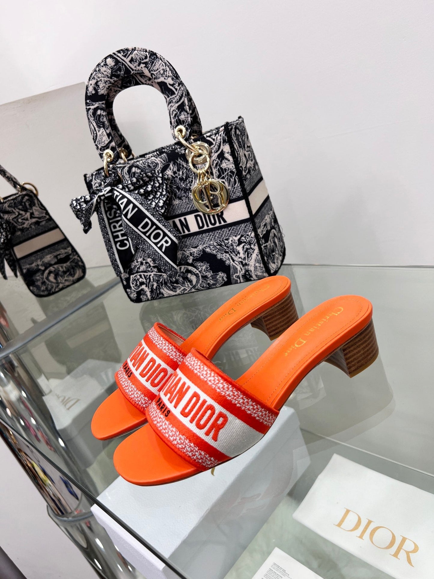 Luxury Shoes - DIR - 1281