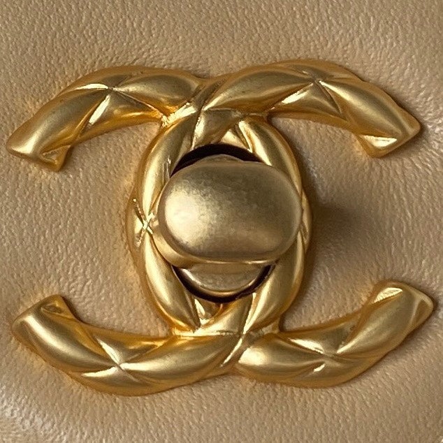 CHL MINI FLAP BAG WITH TOP HANDLE 15CM