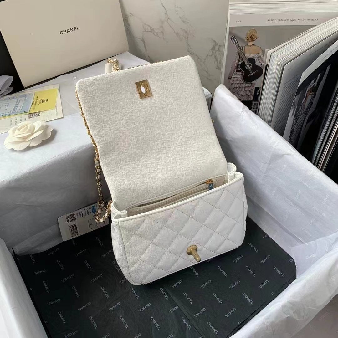 ChanelFlapbag With Chain White For Women, Women’s Bags 8.3in/21cm
