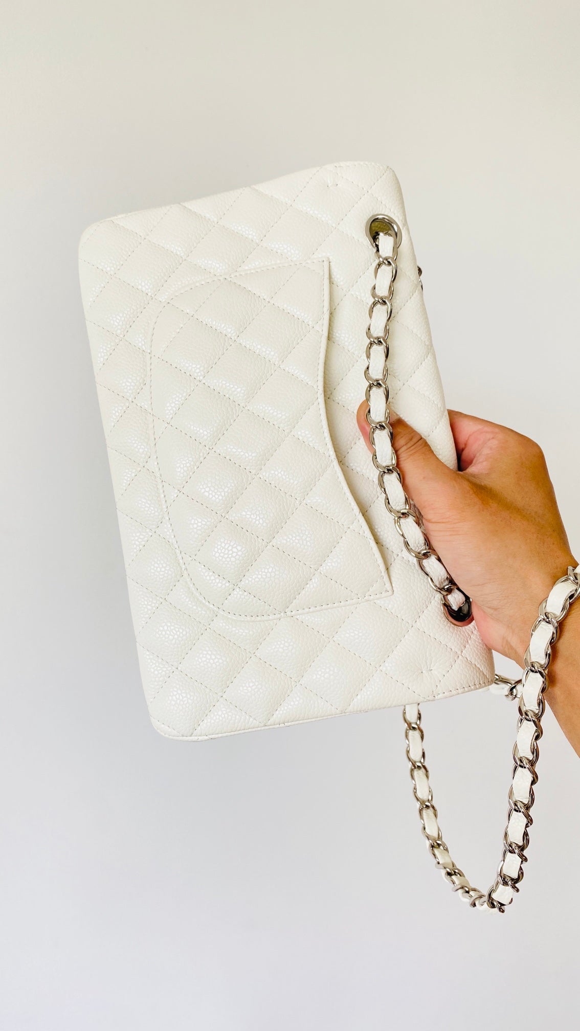 ChanelSmall Classic Handbag White For Women, Women’s Bags 9.1in/23cm