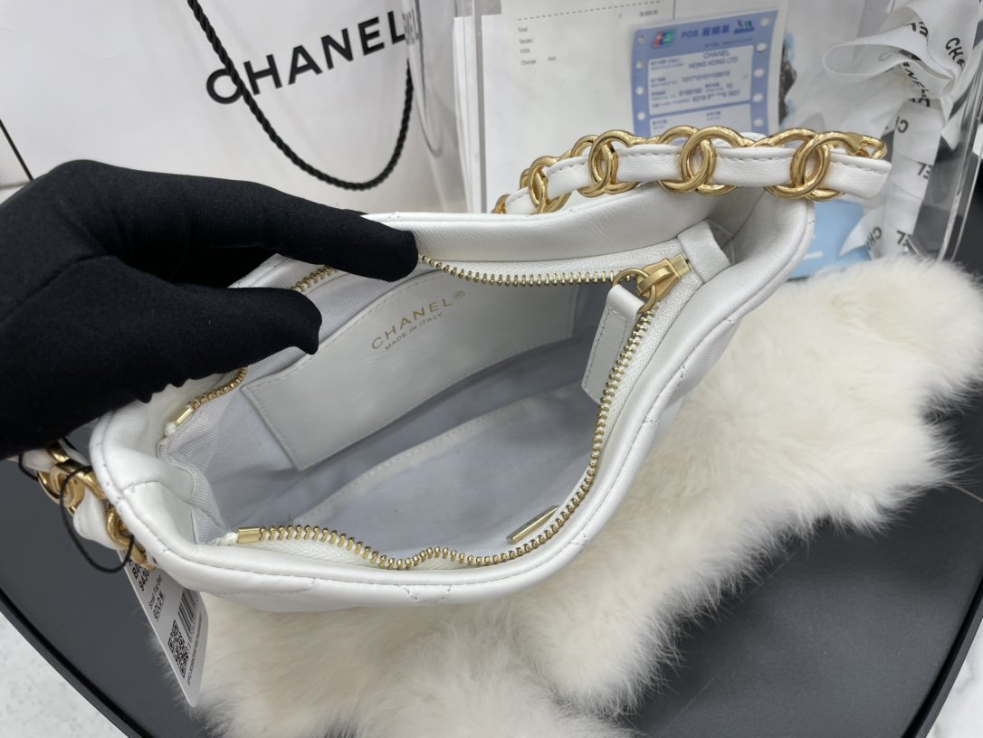 ChanelHobo Handbag White For Women, Women’s Bags 9.4in/24cm