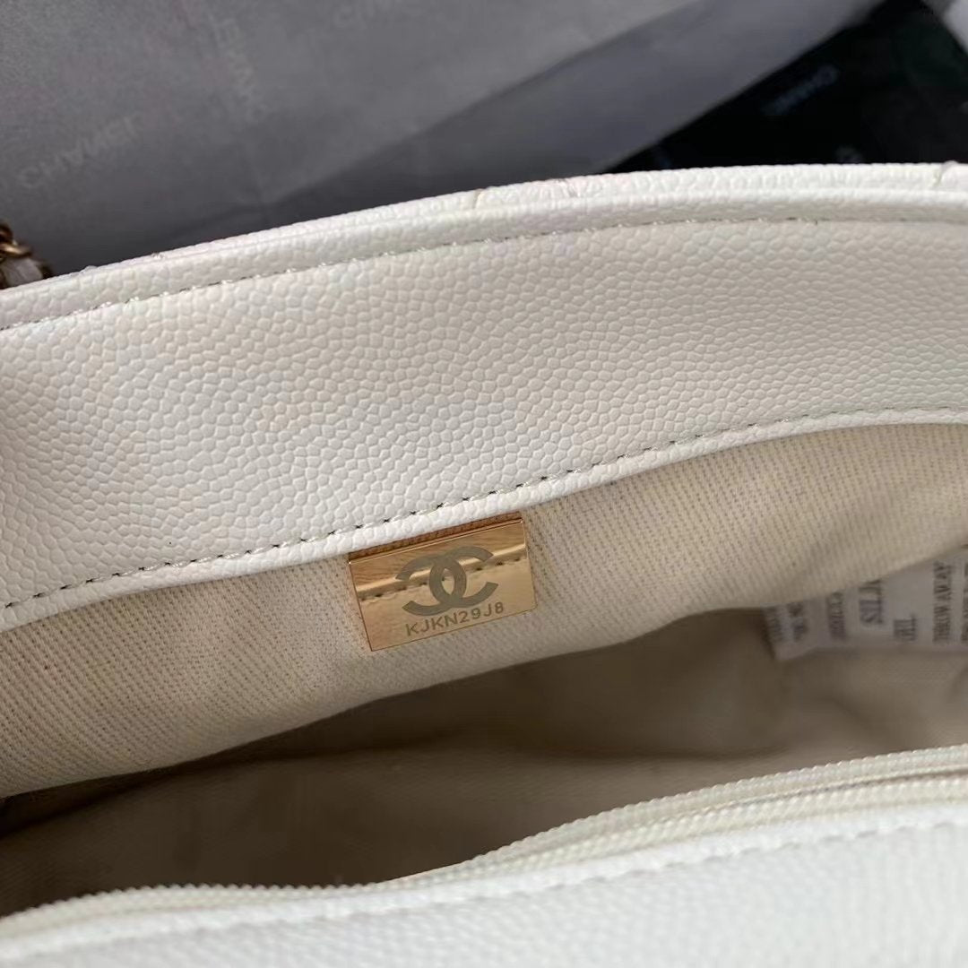ChanelFlapbag With Chain White For Women, Women’s Bags 8.3in/21cm