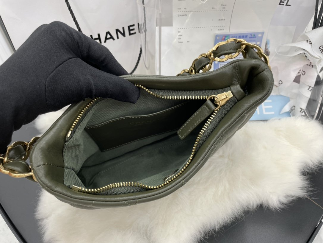 ChanelHobo Handbag Emerald Green For Women, Women’s Bags 9.4in/24cm
