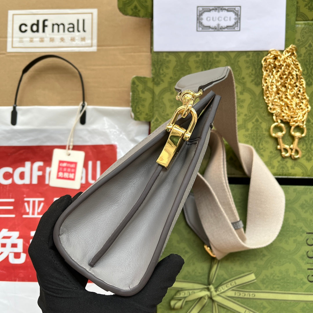 gg Matelassé Small Bag Grey For Women, Women’s Bags 10.2in/26cm gg 702200 UM8HG 1563
