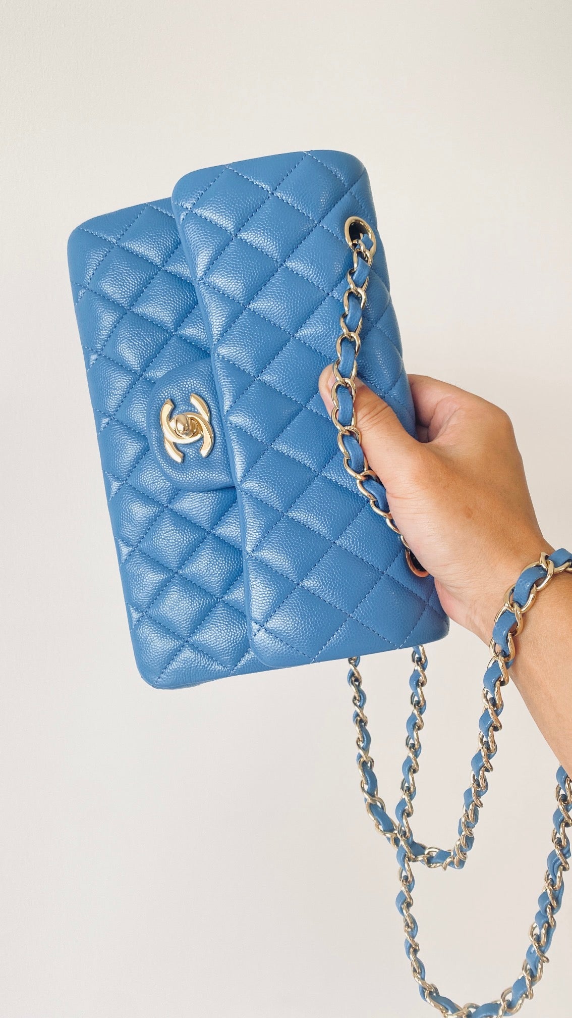 ChanelSmall Classic Handbag Blue For Women, Women’s Bags 9.1in/23cm