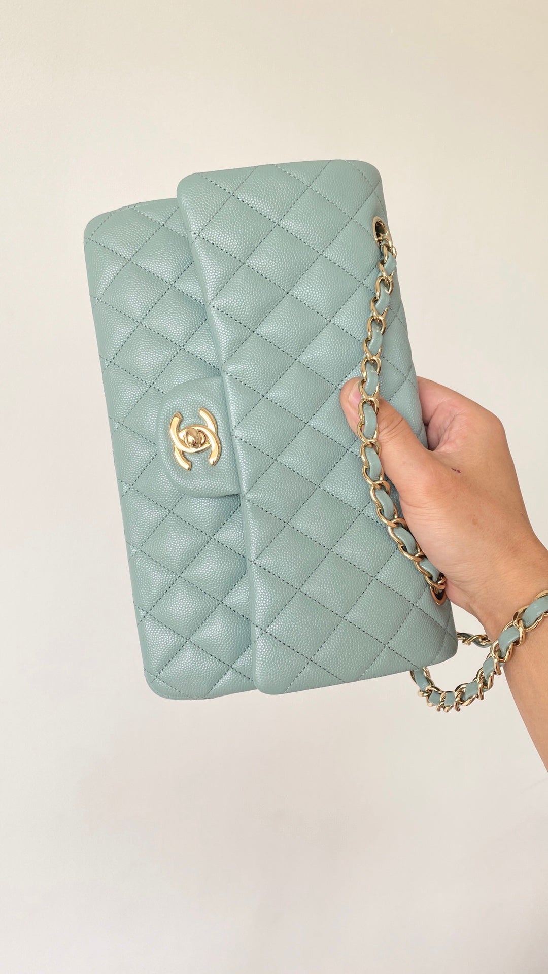 ChanelSmall Classic Handbag Light Green For Women, Women’s Bags 9.1in/23cm