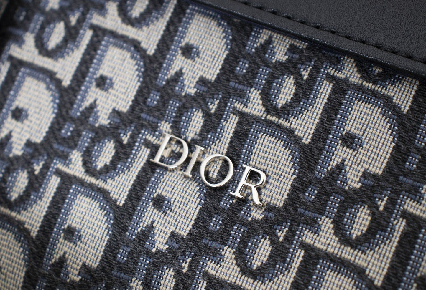 VL - Luxury Edition Bags DIR 095