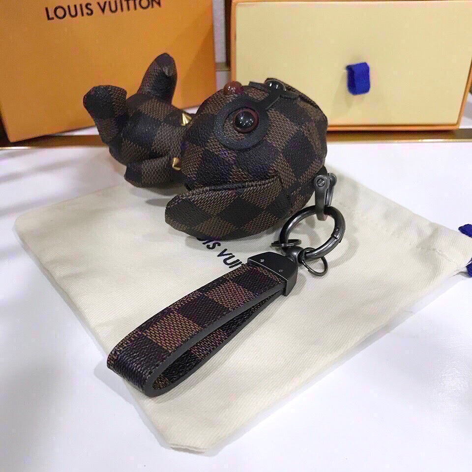 VL - Luxury Edition Keychains LUV 046