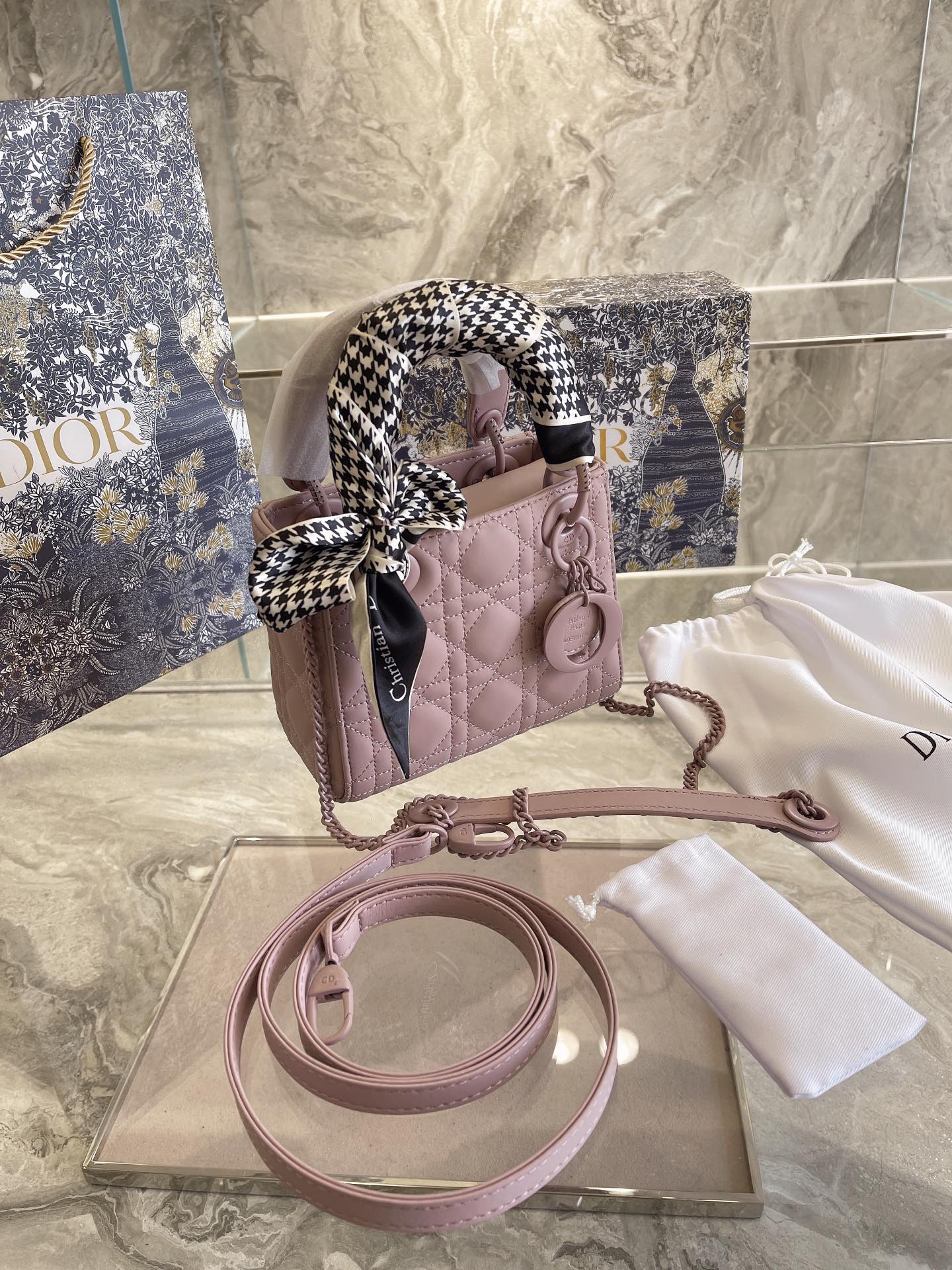VL - Luxury Edition Bags DIR 058