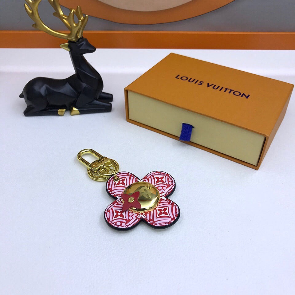 VL - Luxury Edition Keychains LUV 018