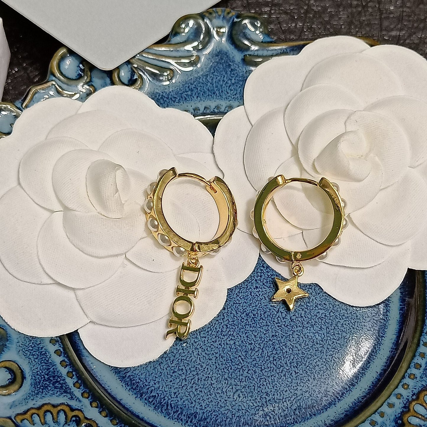 VL - Luxury Edition Earring Dir 053