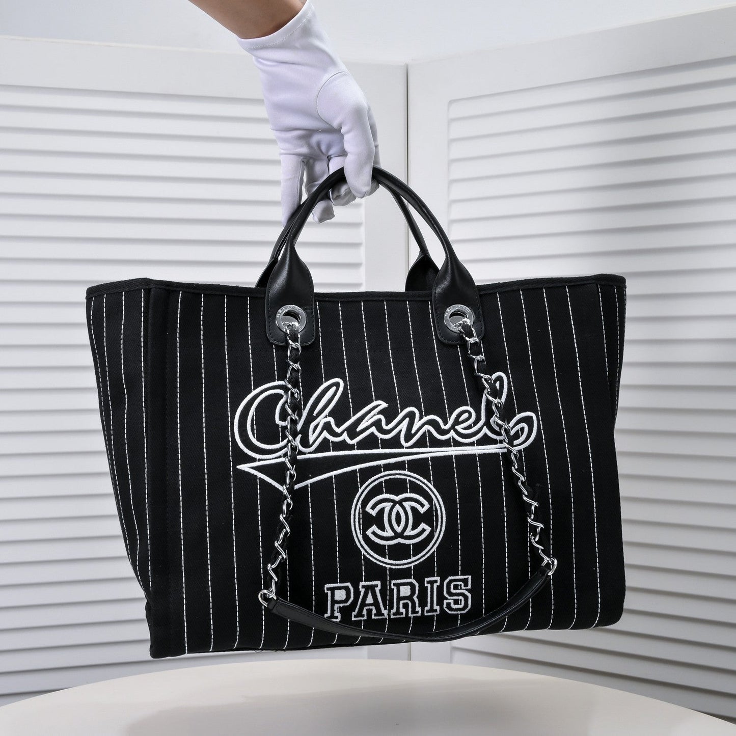 VL - Luxury Bags CHL 537