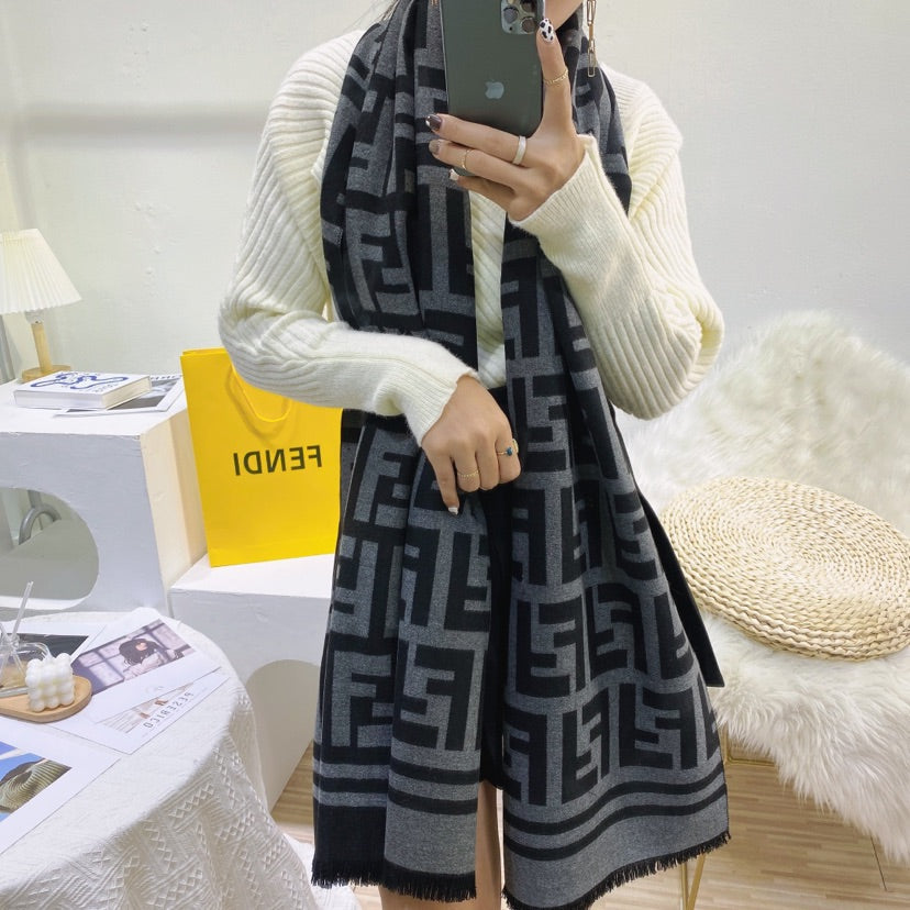 VL - Luxury Edition FEI Scarf 012