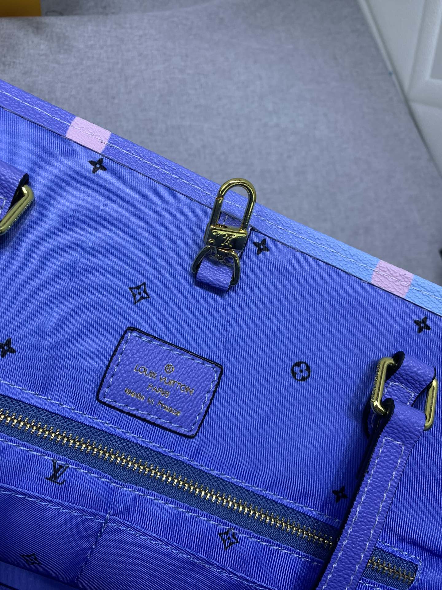 VL - New Luxury Bags LUV 748