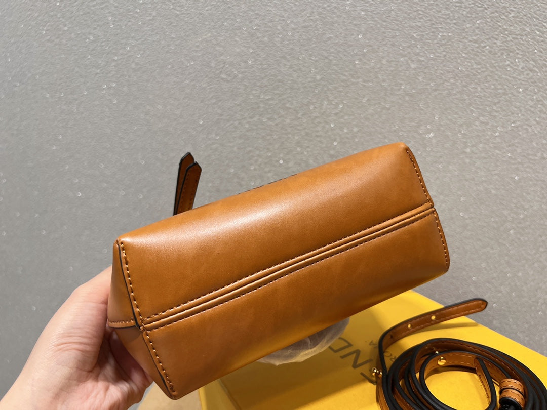 VL - Luxury Bags FEI 275