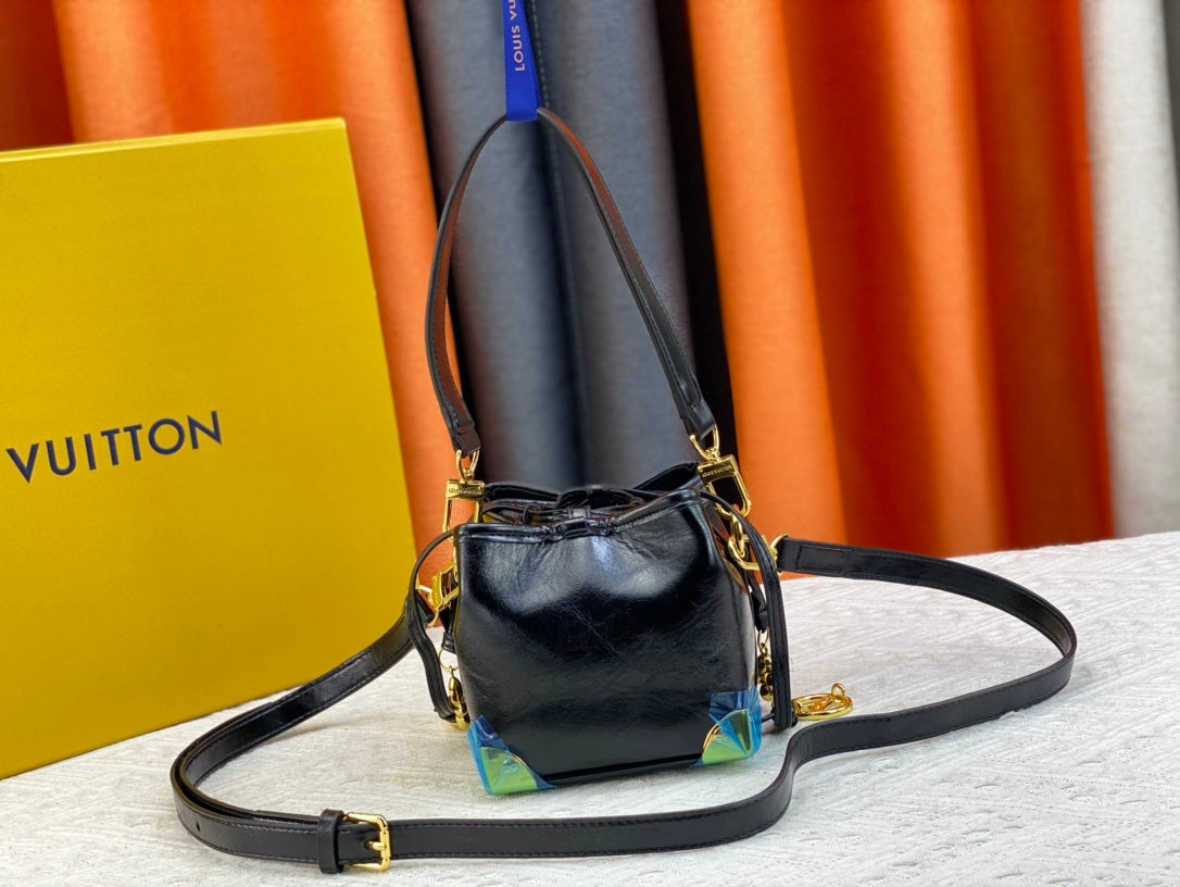VL - Luxury Bags LUV 905