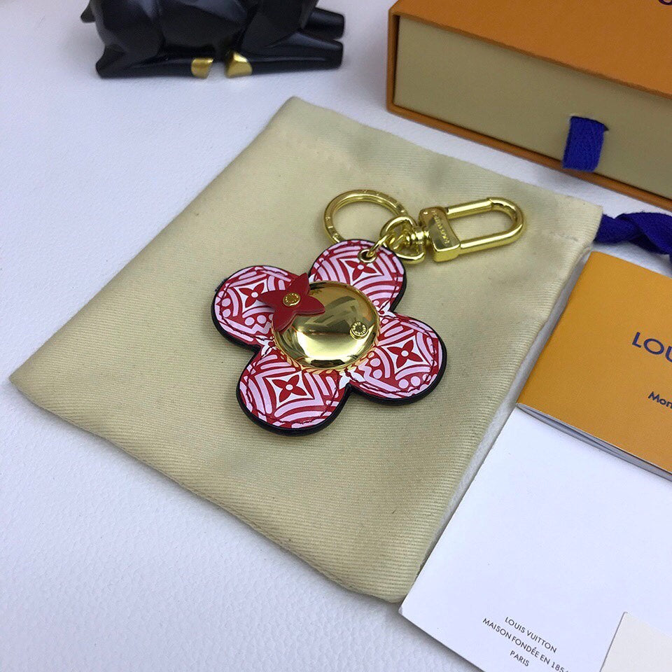 VL - Luxury Edition Keychains LUV 018