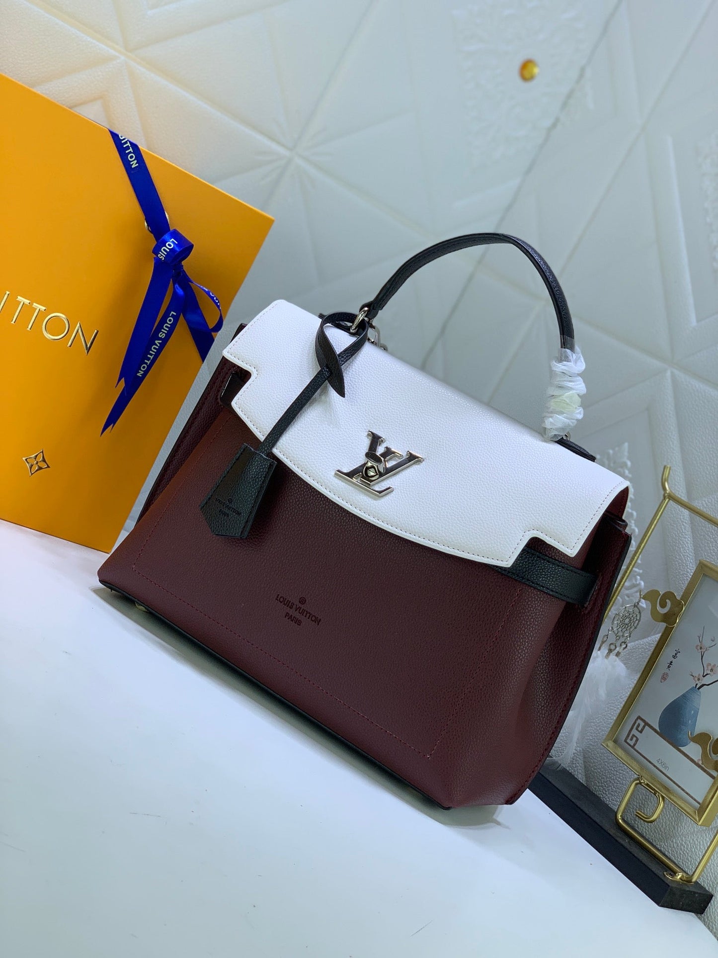 VL - New Luxury Bags LUV 747